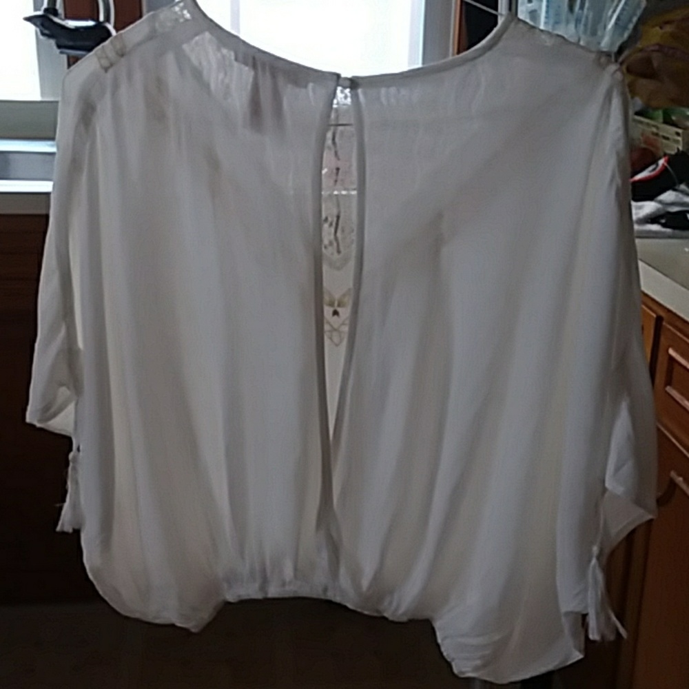 4/$15  Boho OPEN BACK slit TOP cream - Picture 7 of 7